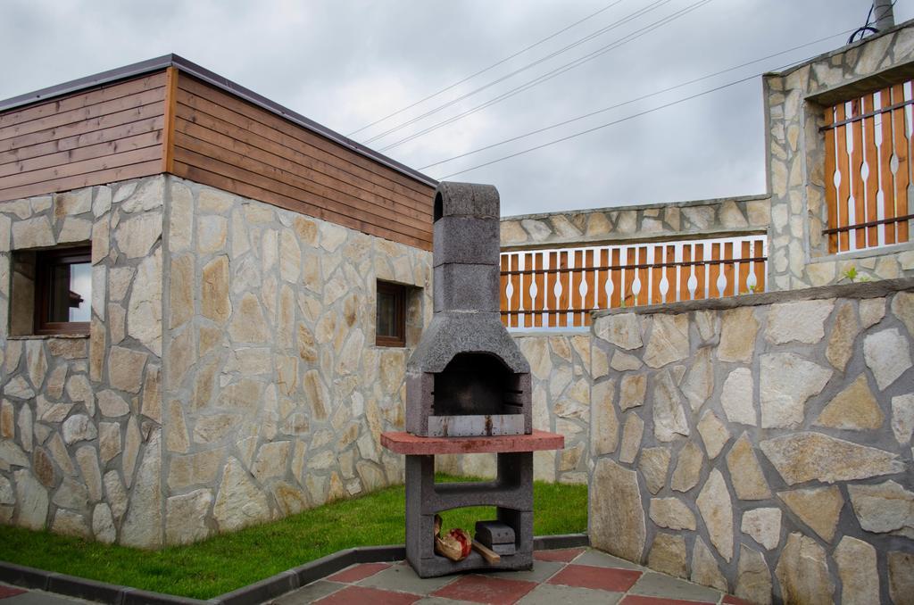 Yoneda Houses Sapareva Banja Pokoj fotografie